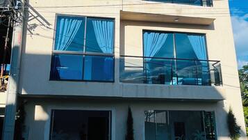 Bagian depan properti