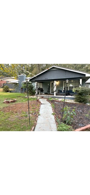 Exterior - Gated Private Country Home In The City. (Little Rock)
