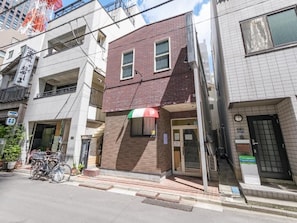 Exterior - #102 Shiba | Double Bed, Sleeps 2 | Quiet 1st Floor, Near Tokyo Tower (Minato City)