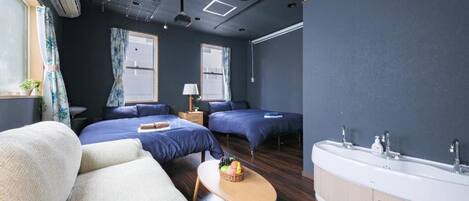 WiFi, bed sheets
