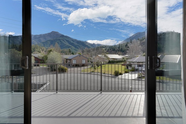 9A Mt Charon Place (7)