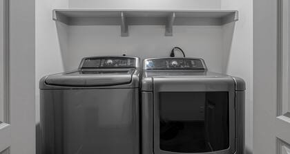 Cozy 3 bedroom Townhome In North Laredo