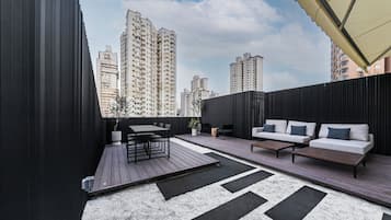 Phòng Suite Executive, sân hiên | Hiên