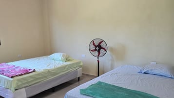 5 bedrooms, iron/ironing board, WiFi (free), bed sheets