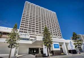 Exterior - Prime Location 2 Double Bed Room Surfers (Surfers Paradise)
