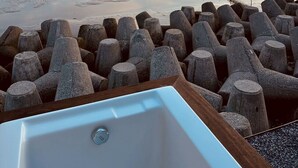 Standard Studio, Sea View | Miscellaneous