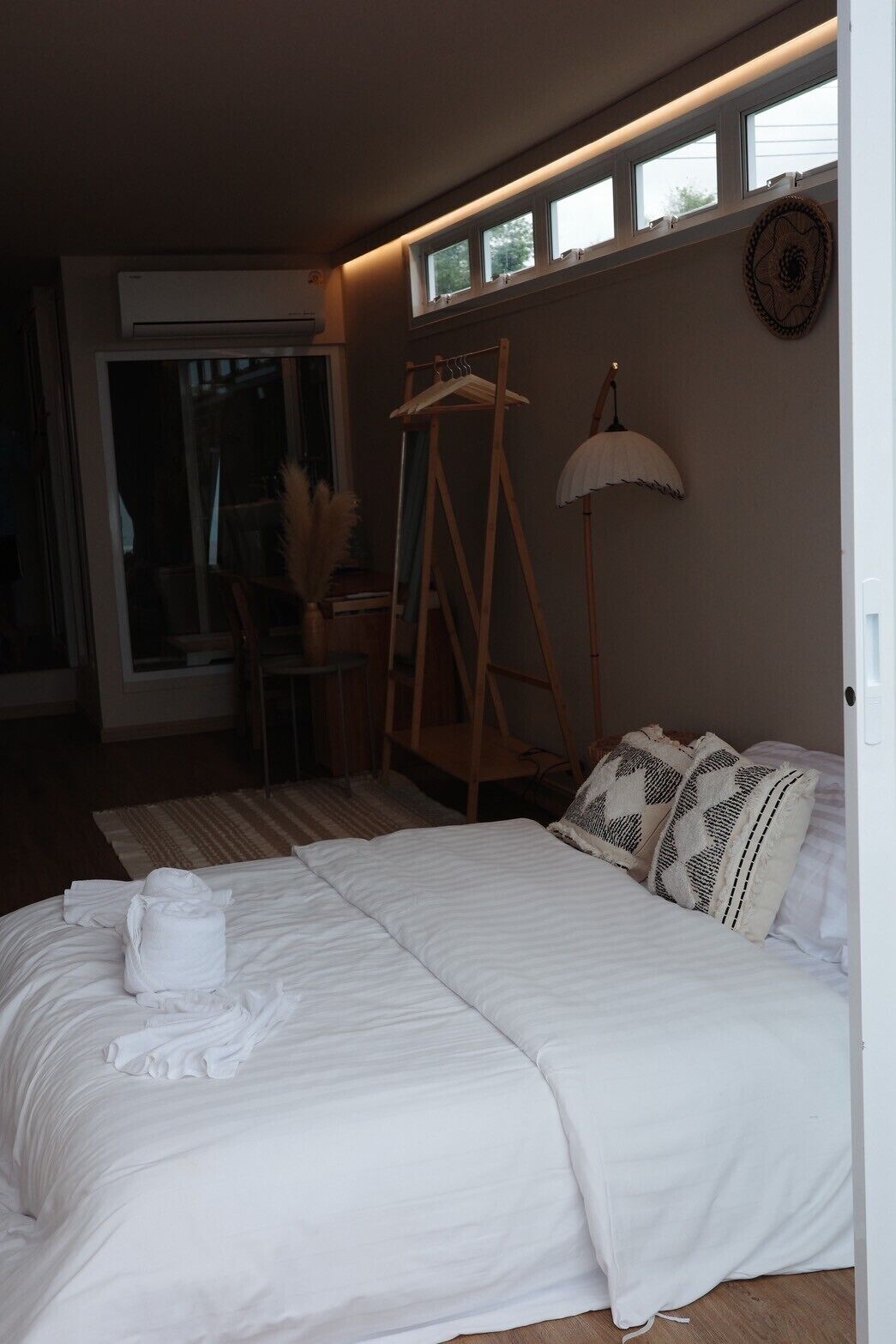 Standard Studio, Sea View | WiFi (free), bed sheets