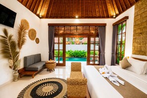 คอมฟอร์ทวิลล่า, วิวสวน | โต๊ะทำงาน, พื้นที่ทำงานแบบใช้แล็ปท็อป, Wi-Fi ฟรี