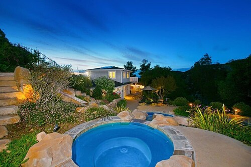 Private 2.5-Acre Nature Retreat with Pool, Spa & Water Slide