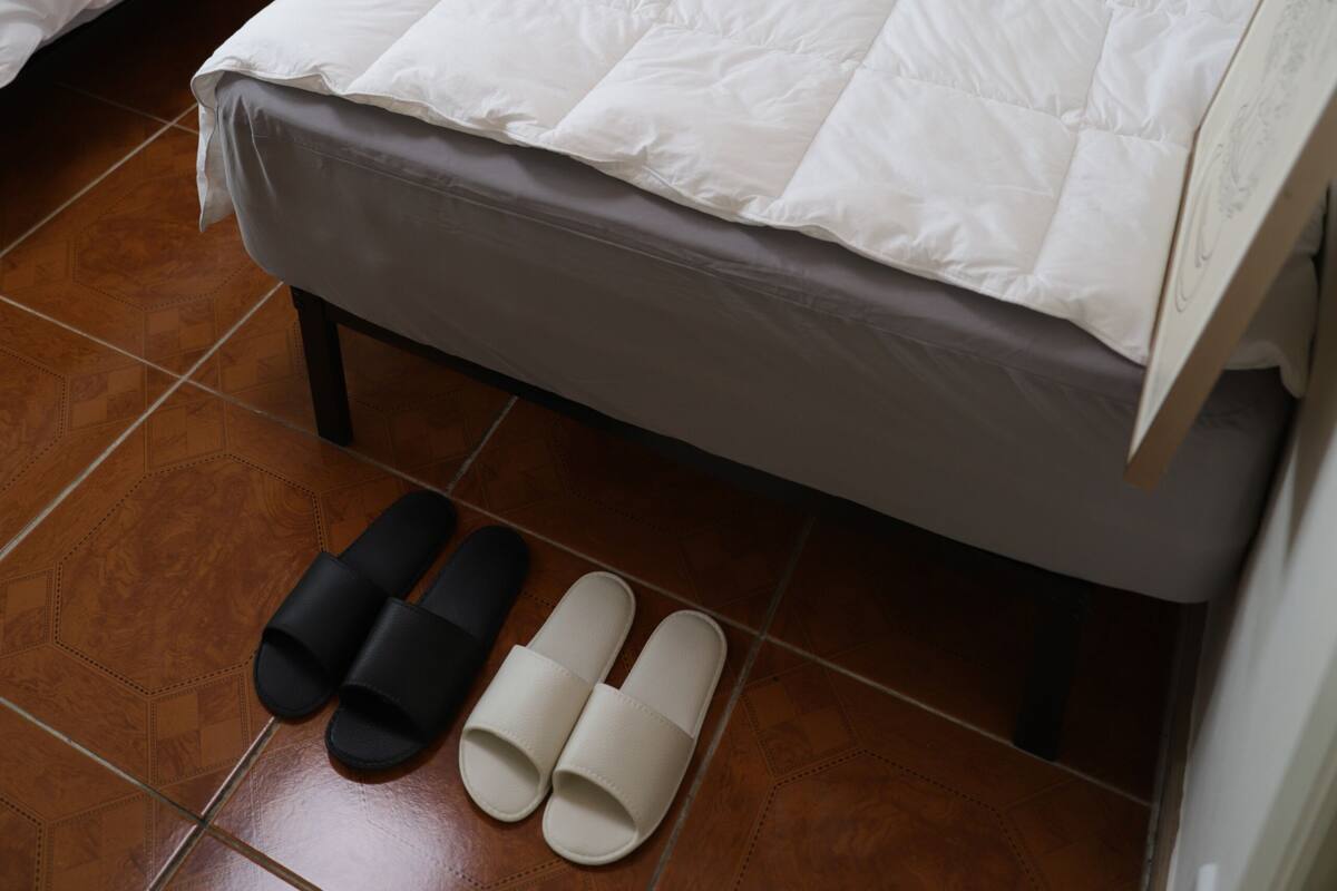 Basic Double or Twin Room, Beach View | Free WiFi