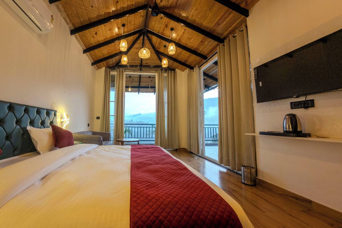 Premium Room, Lake View
