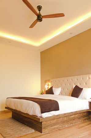 Kamar Standar, pemandangan kebun
