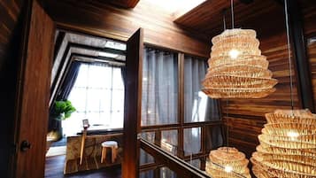 Studio, Garden View | Interior