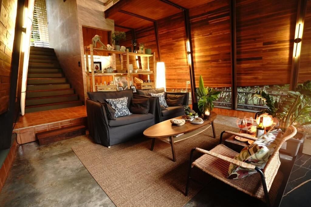 Studio, Garden View | Interior