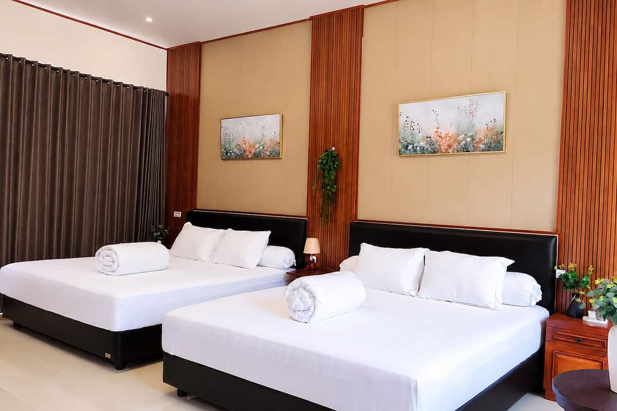 Family Room | WiFi (free)