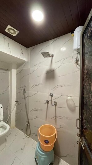 Family Room, City View | Bathroom | Shower, free toiletries, towels - HOTEL GLOBAL (Ujjain)