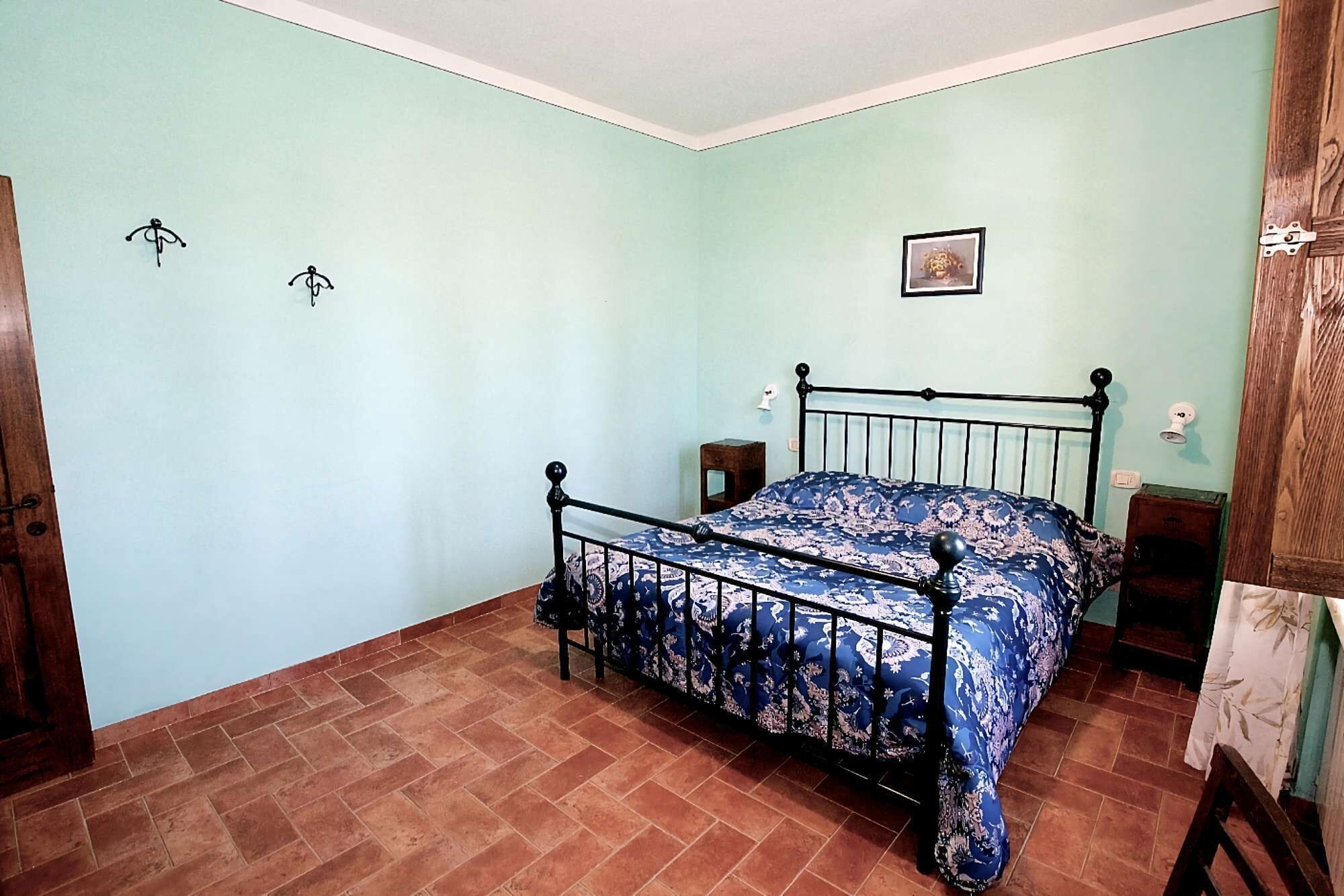 2 slaapkamers, een bureau, een strijkplank/strijkijzer, wifi