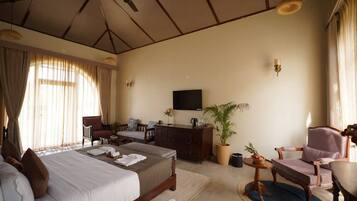 Luxury Double Room, Garden View | Free WiFi