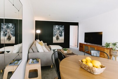 Three bedroom in Australia, Sale