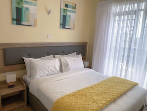 Apartamento, 2 habitaciones, balcón | Tabla de planchar con plancha
