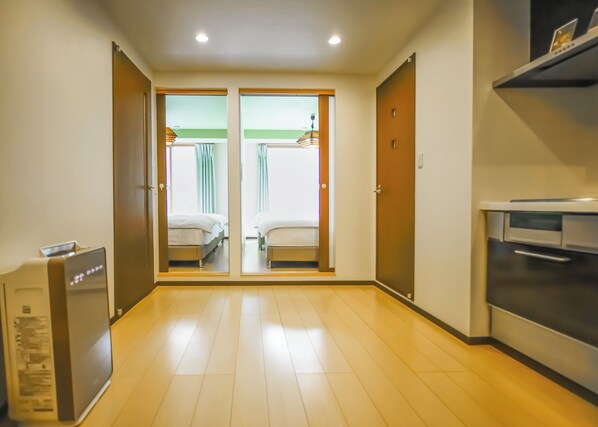 Room - Vrbo Property (Osaka)