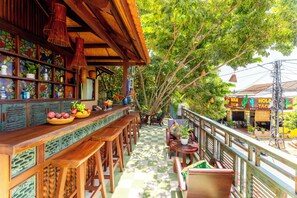 Khu ẩm thực ngoài trời