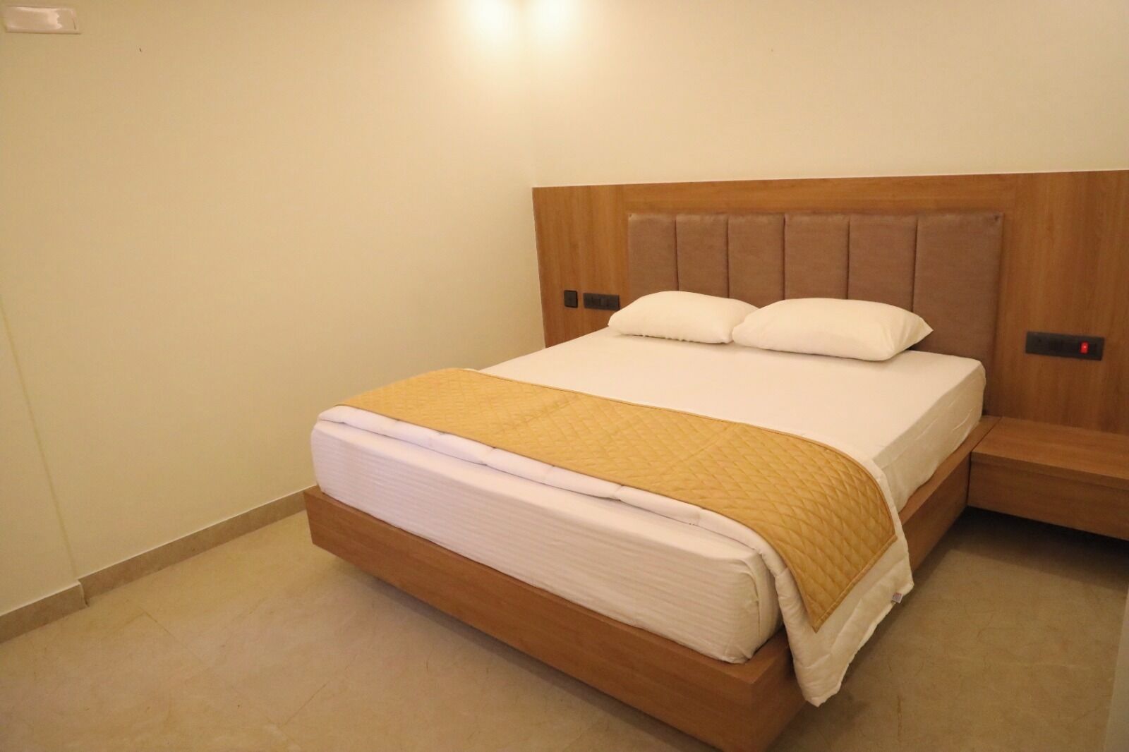 Quarto casal básico