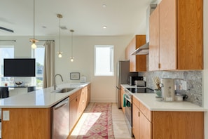 Fully equipped kitchen for your culinary creations. (Hearth and Hideout) - East Nashville 4-Home Buyout With Rooftop, Sleeps 33 (Nashville)