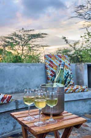 Unclassified image, 4 of 82, button - Robanda Tented Camp (Serengeti)