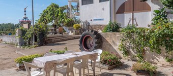 Vacation Home 'Monumento al Camionero', Tera River Valley, near Benavente
