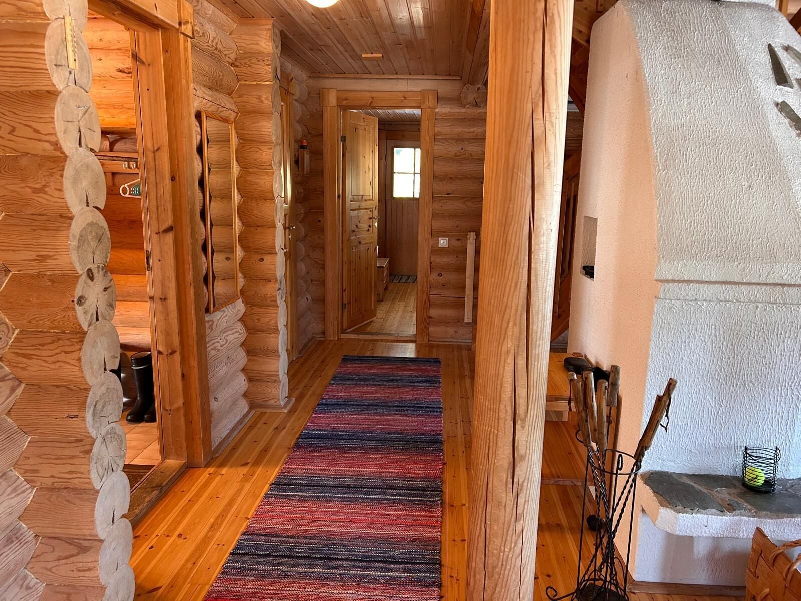 Comfort-mökki, 3 makuuhuonetta, järvinäköala, järven rannalla | Sisätilat