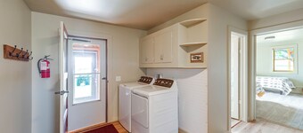 Stillwater River Cabin:  Private Access to Fishing