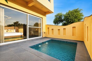 Luxury Double Room | Pool