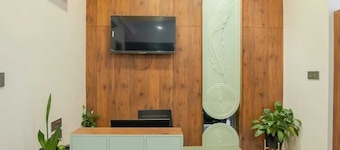 Hotel Amar Palace