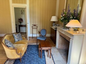 Interior - Château de Puchesse (Sandillon)