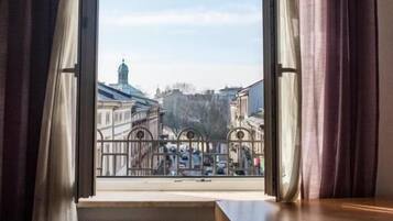Family Apartment, City View | Interior