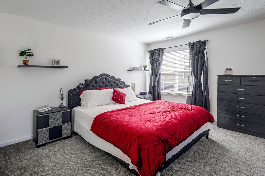 Patio & Fenced Yard! Grove Landing Townhome - Harlem, GA