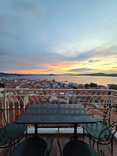 Historic Greek House with Sea View in Ayvalik