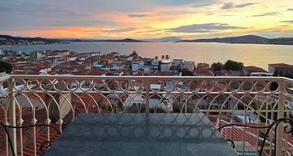 Historic Greek House with Sea View in Ayvalik