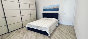 1 bedroom, WiFi, bed sheets - VillaZadir (Casa Santa)