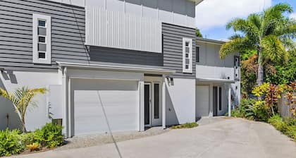 Parkside Townhouse - Maroochydore