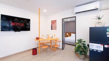 Deluxe King Room | Khu ăn uống