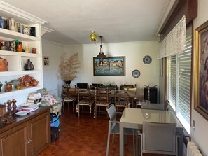 Dining - Vrbo Property (Nigrán)