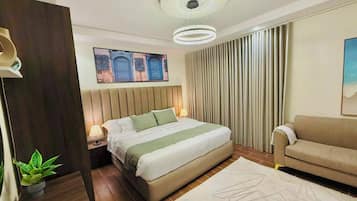 Deluxe Duplex, City View