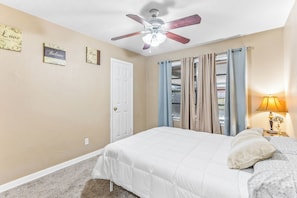 House, Patio - Eddy (Pasadena)