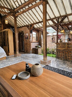 Interior - Sangeh Lodge (Abiansemal)