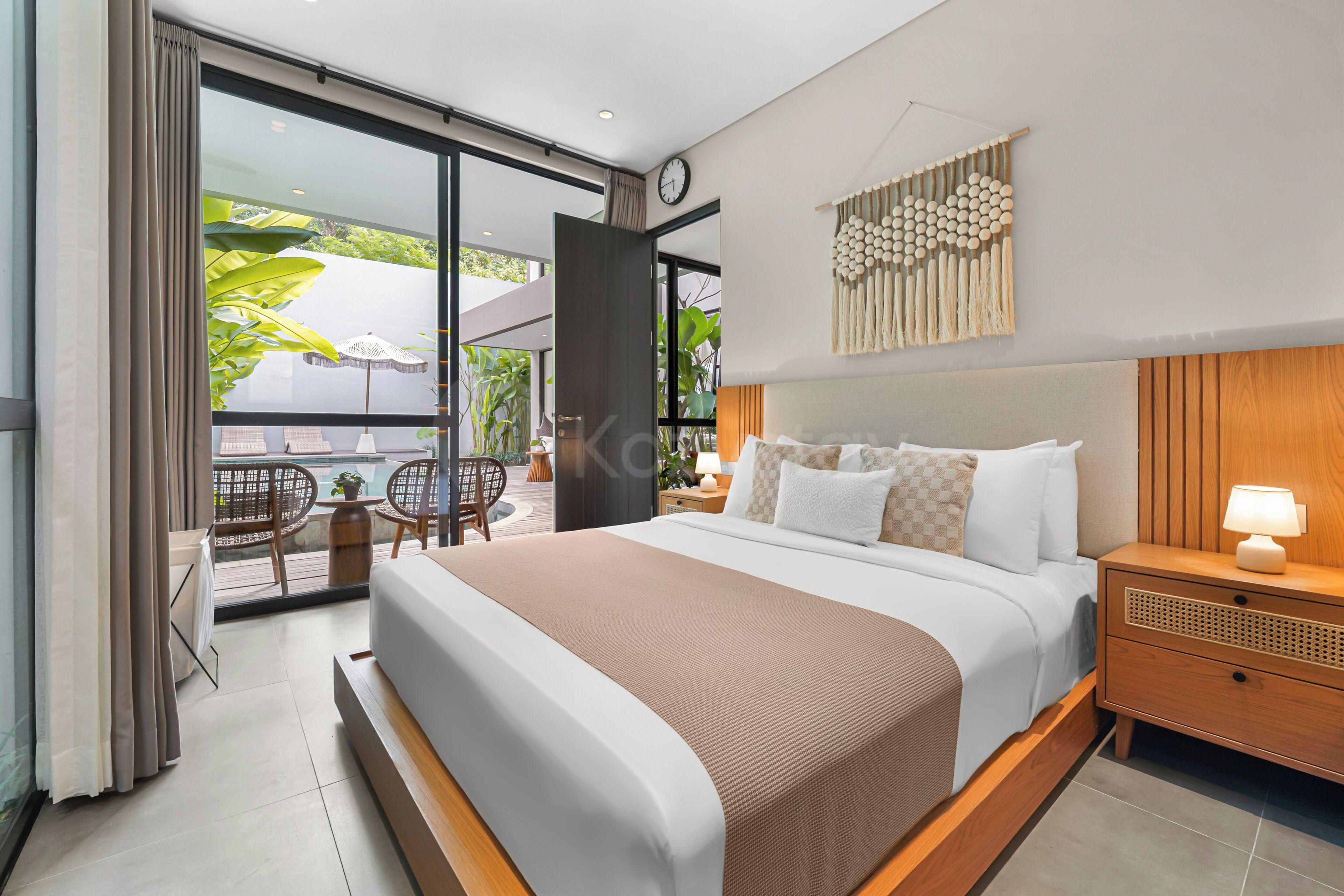 Villa, 5 Bedrooms, Pool View | Desk, laptop workspace, iron/ironing board, free WiFi