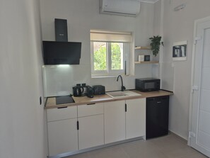 Private kitchen - Anemos Beach Studio (Zakynthos)