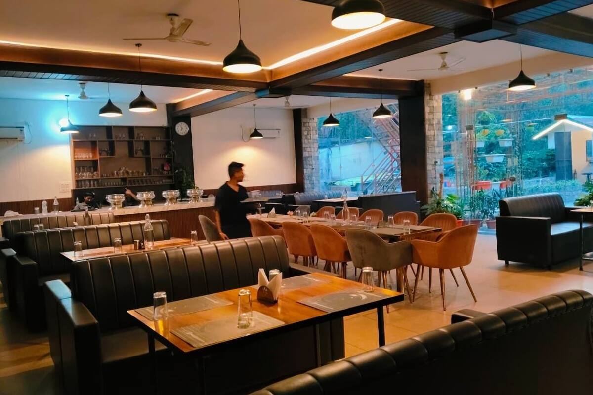 Family Suite | Dining