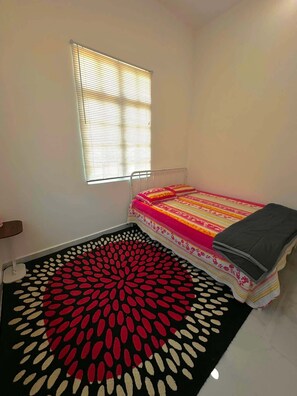 Room - MA Homestay: Comfortable Stay for Families & Groups (Marang)